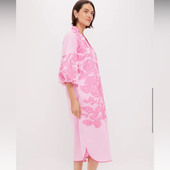 Tuckernuck - Picture 4 of 6